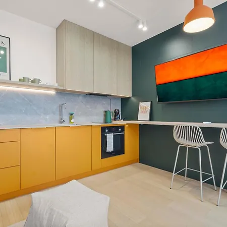 Lam Orange Ac - Balcony Apartment Bratislava Exterior photo